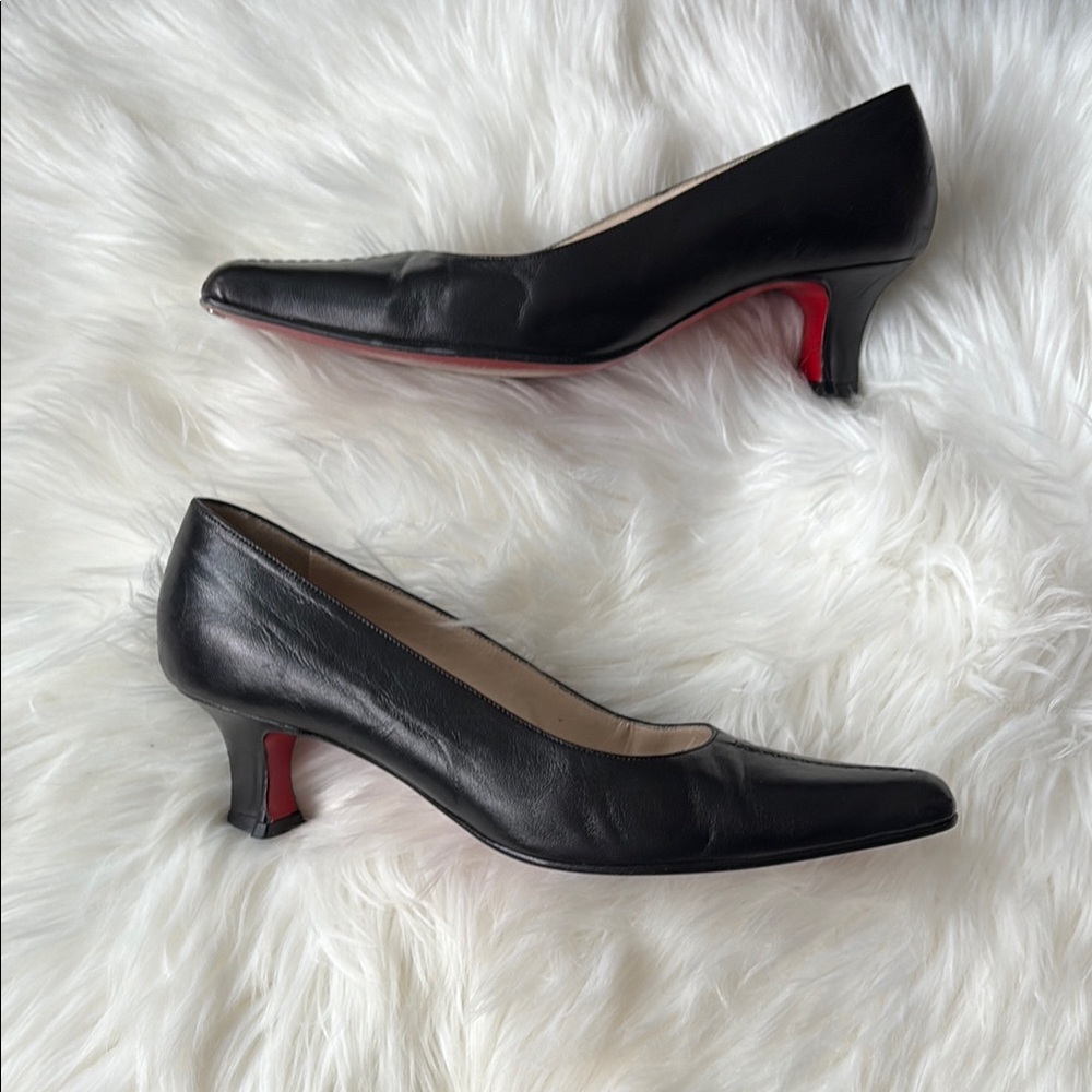 Louboutin Elegant Black Leather Heels Womens EU 37